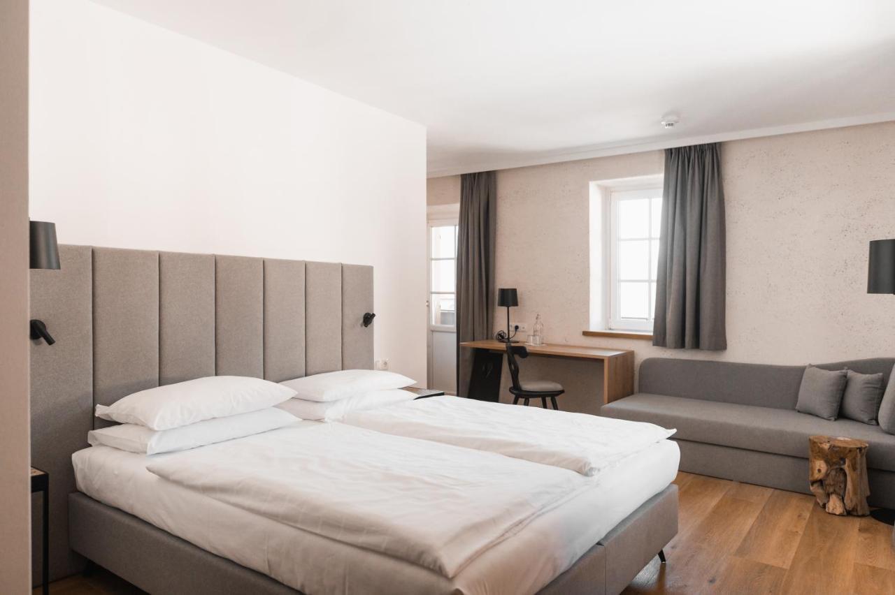 Hotel Gasthof Jochele Falzes Exterior foto