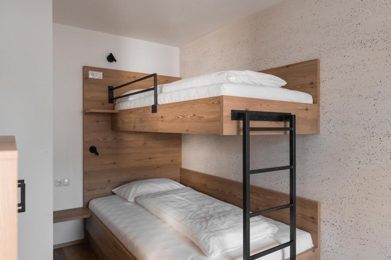 Hotel Gasthof Jochele Falzes Exterior foto