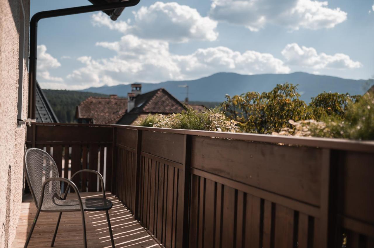 Hotel Gasthof Jochele Falzes Exterior foto