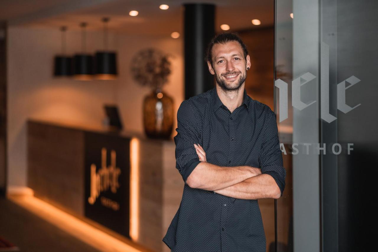 Hotel Gasthof Jochele Falzes Exterior foto