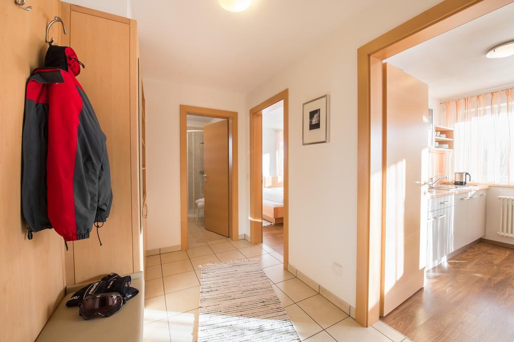 Hotel Gasthof Jochele Falzes Exterior foto