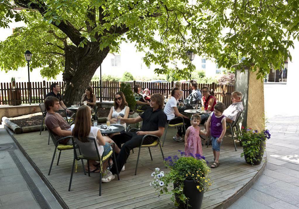 Hotel Gasthof Jochele Falzes Exterior foto